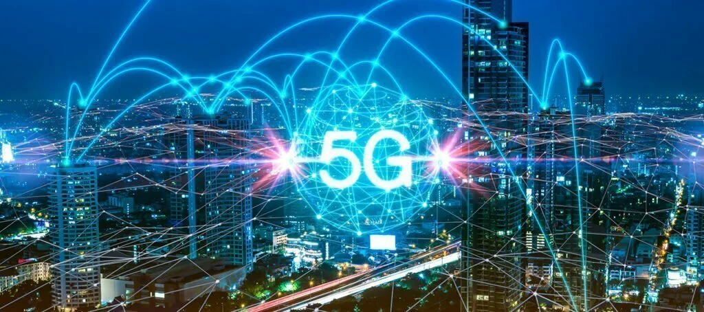 The development of 5G and its impact on the future of network technologies and the Internet